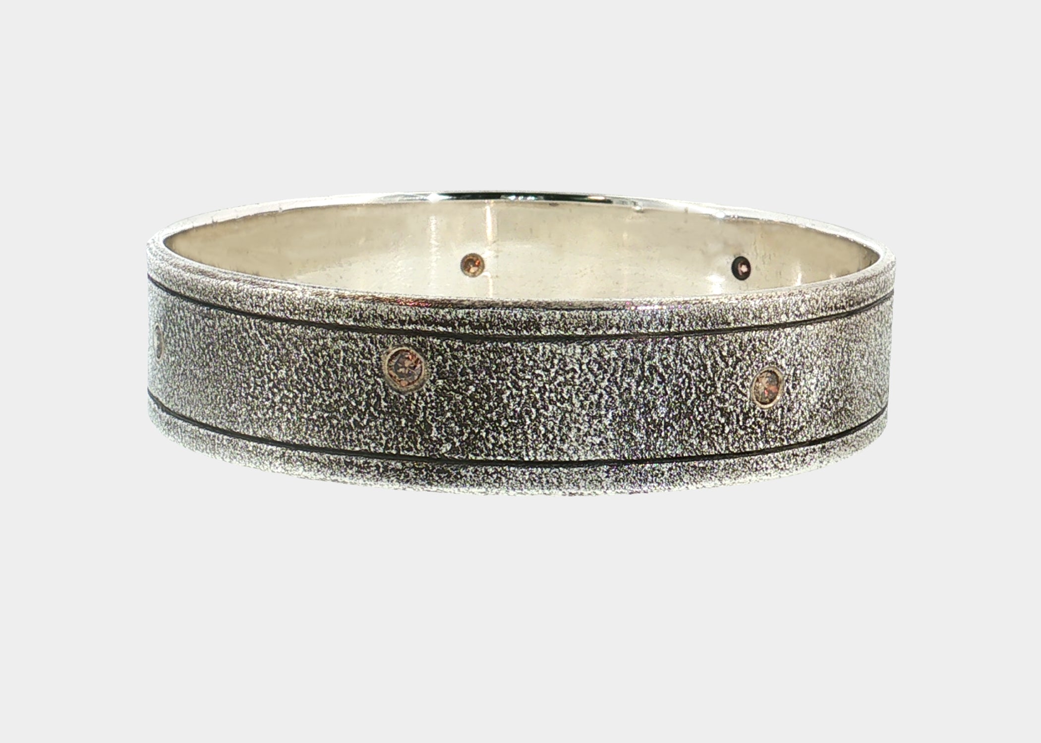 Titania Bangle