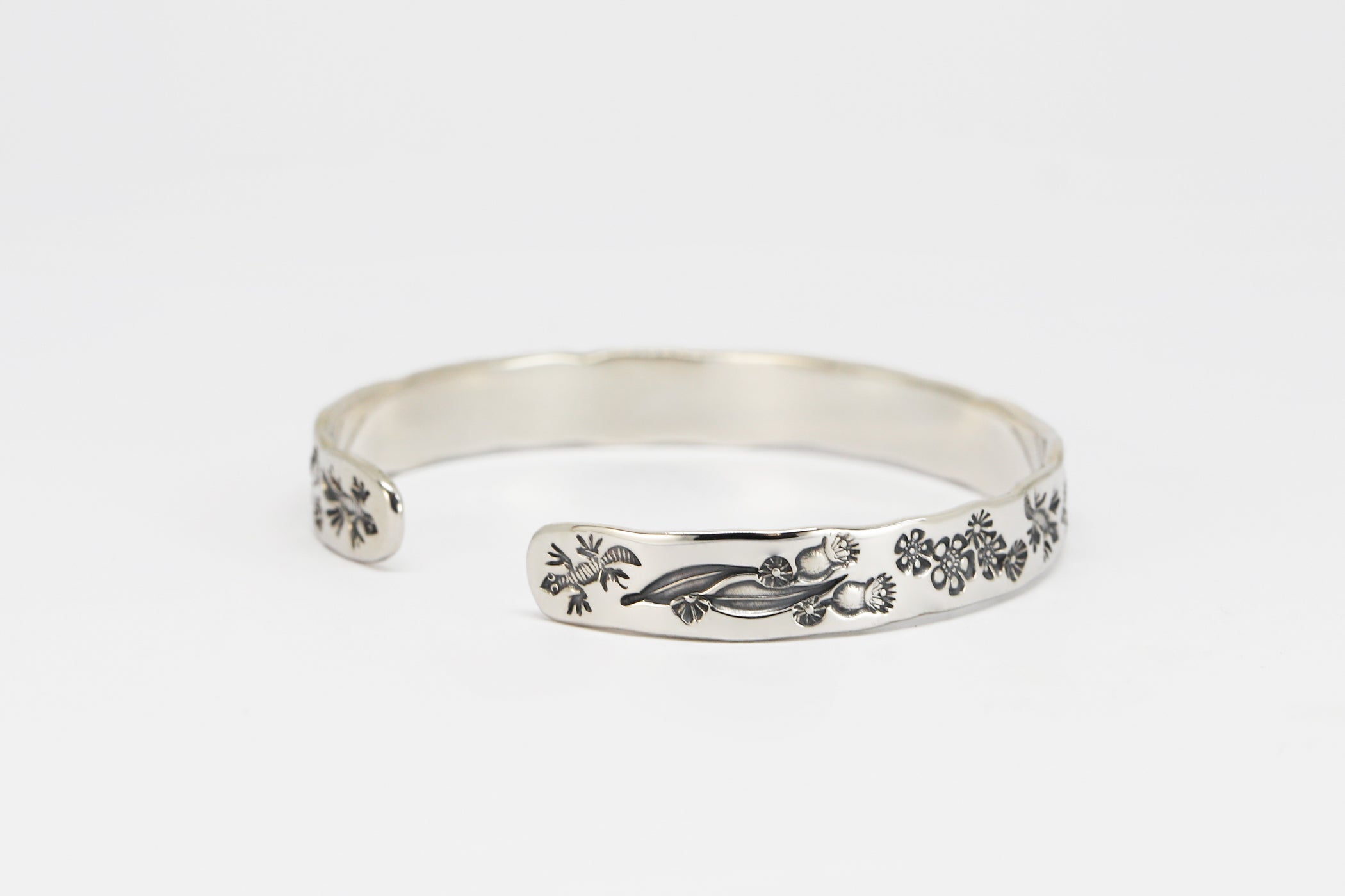Gum Leaf Whispers Collection - Geckos