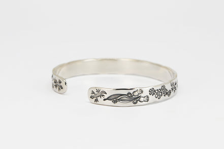 Gum Leaf Whispers Collection - Geckos