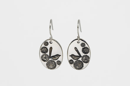 Oval Wrens & Flowers