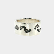 Paws & Shells