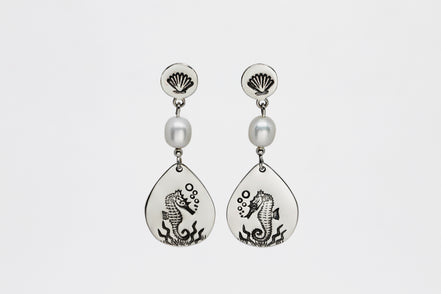 Seahorse Pearl Drops