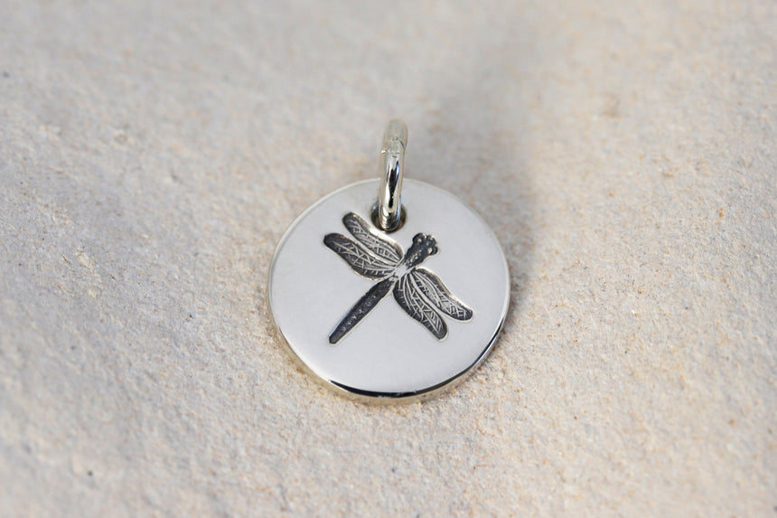 Round Medium Disc Pendant - Dragonfly