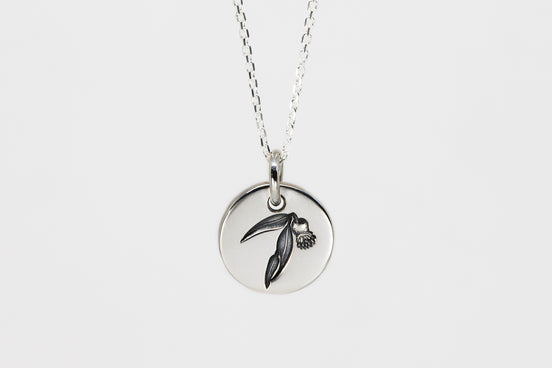 Round Medium Disc Pendant - Gum Leaves