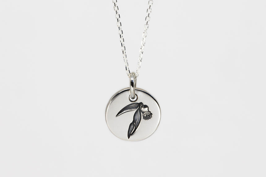 Round Medium Disc Pendant - Gum Leaves