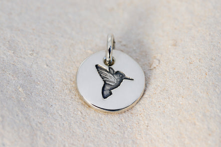 Round Medium Disc Pendant - Hummingbird