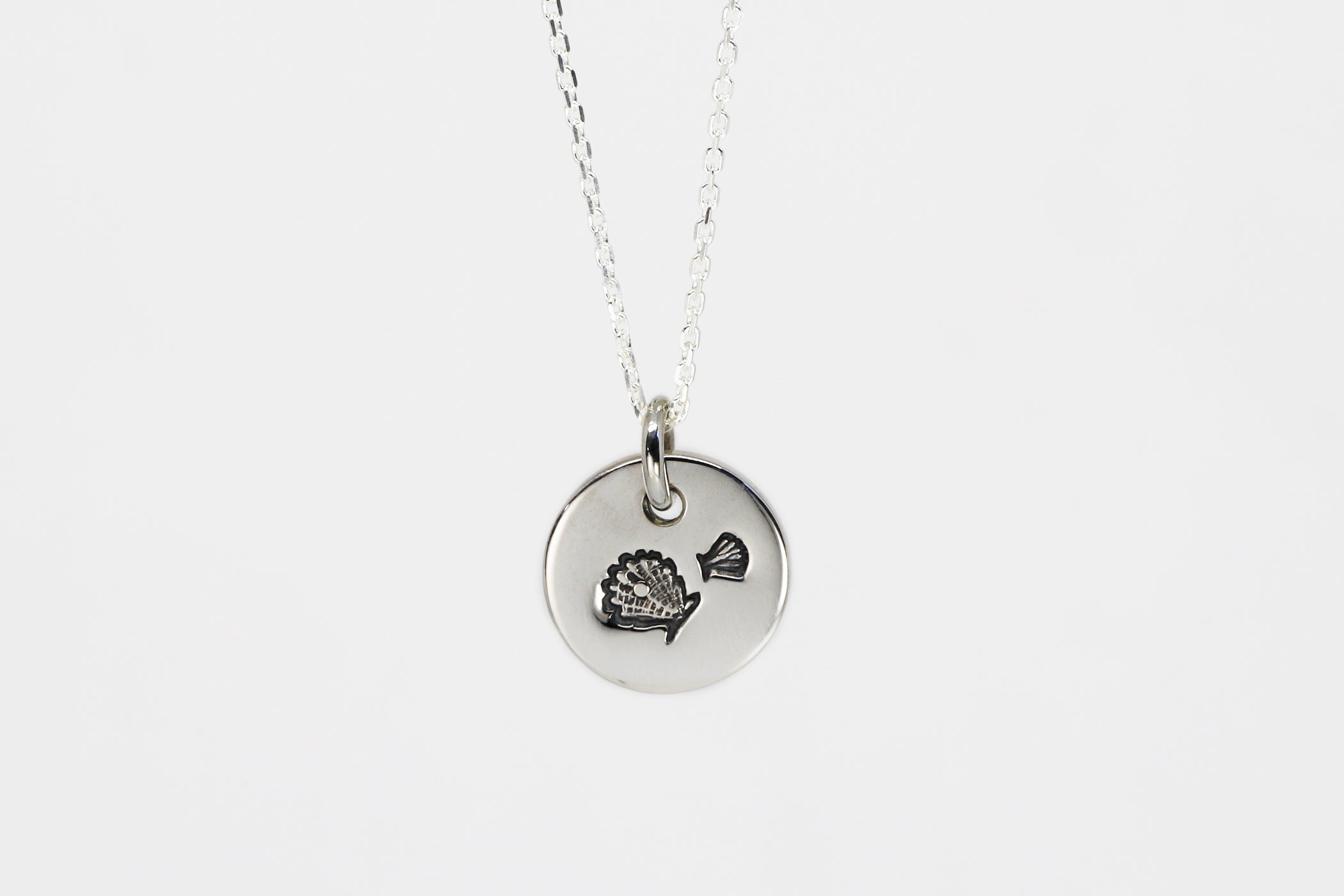 Round Medium Disc Pendant - Shell