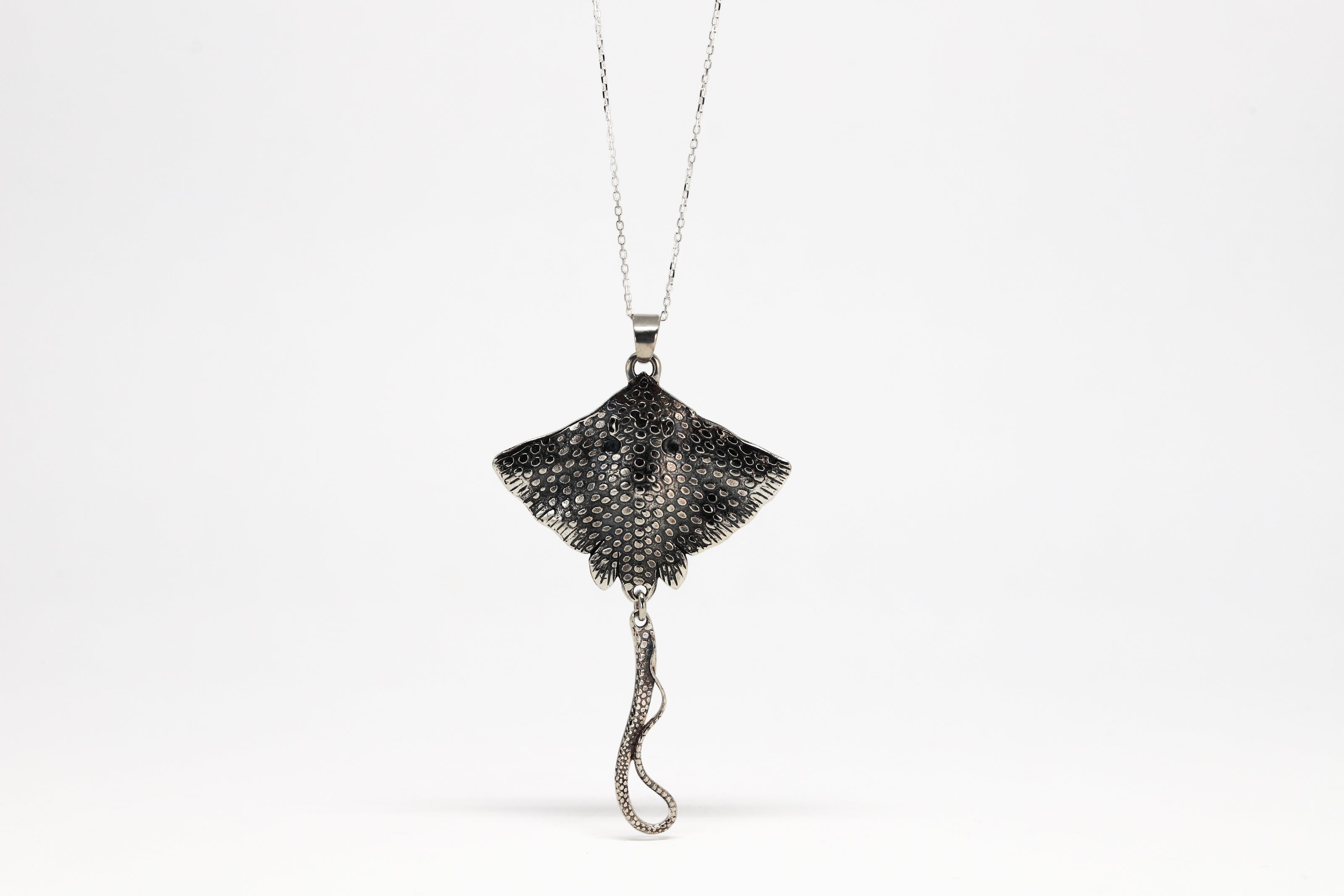 Large Stingray Pendant Patina