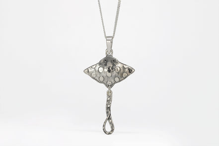 Spotted Ray Pendant
