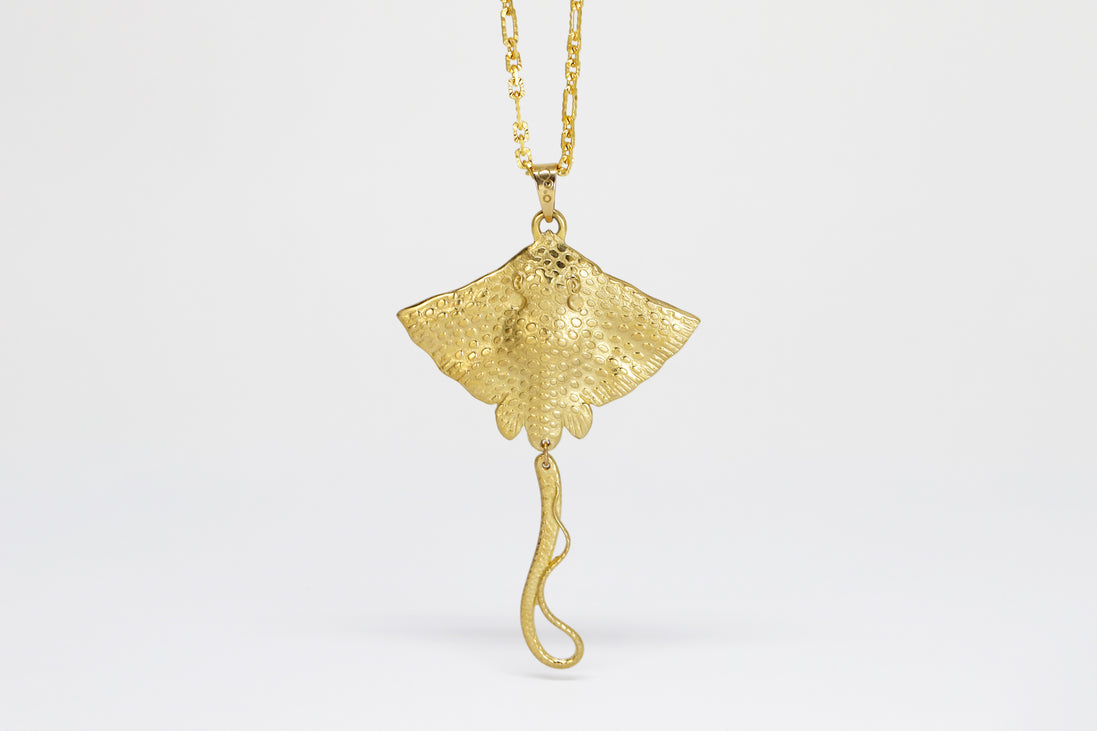 Large Stingray Pendant 9YG