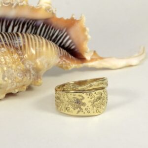 Turtle Spiral 18ct Yellow Gold Ring